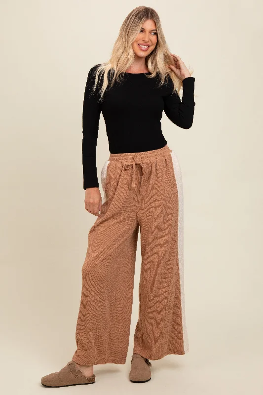 Camel Contrast Stripe Side Slit Pants