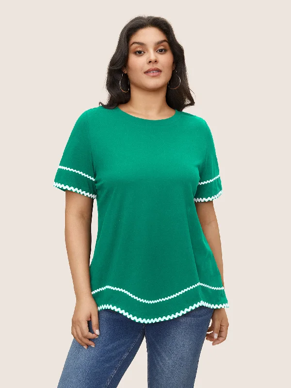 Cotton Contrast Trim Round Neck T-shirt