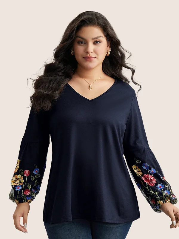 Floral Embroidered Lantern Sleeve T-shirt