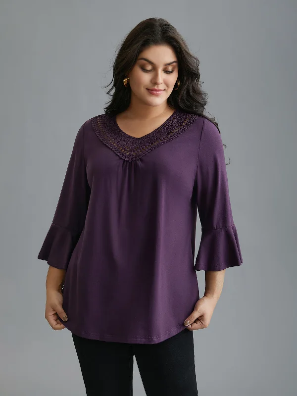 Lace Neckline Trim Ruffle Sleeve T-shirt