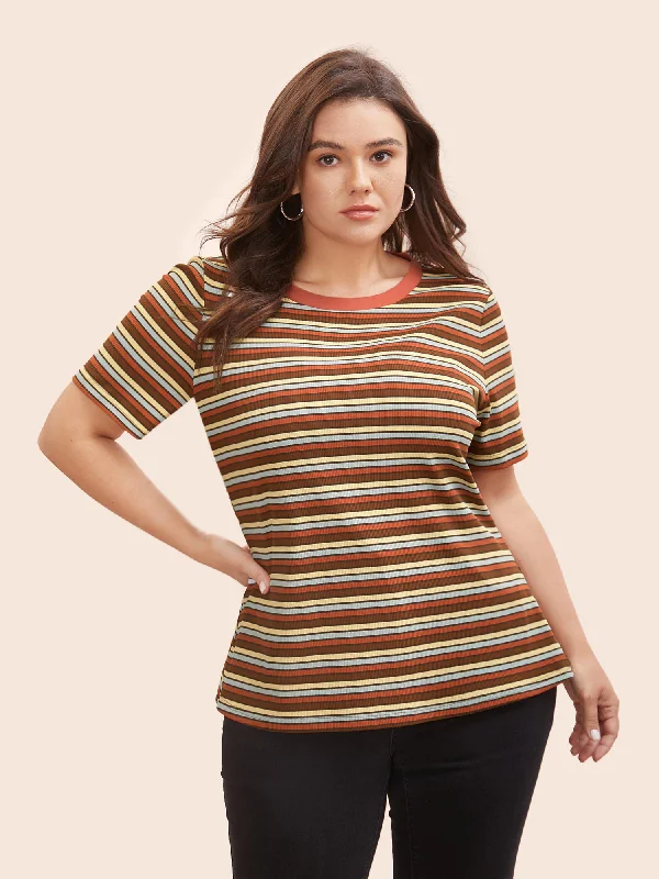 Round Neck Texture Contrast Striped T-shirt