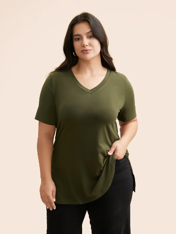 Supersoft V-Neck Slim-Fit Tee