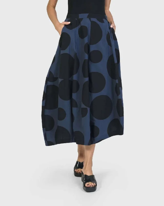 Urban Astrid Balloon Skirt In Navy