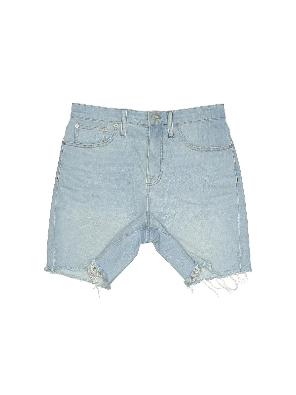 High-Rise Denim Shorts in Light Wash