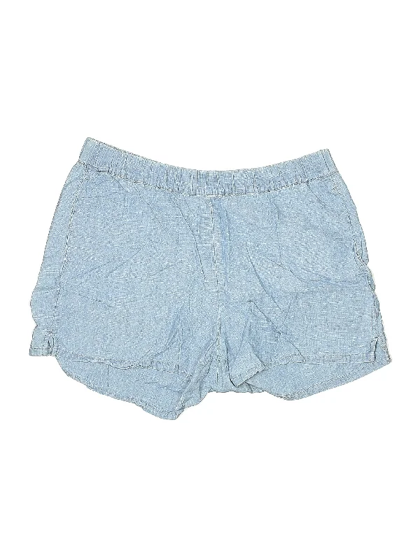 High-Rise Denim Shorts in Light Wash