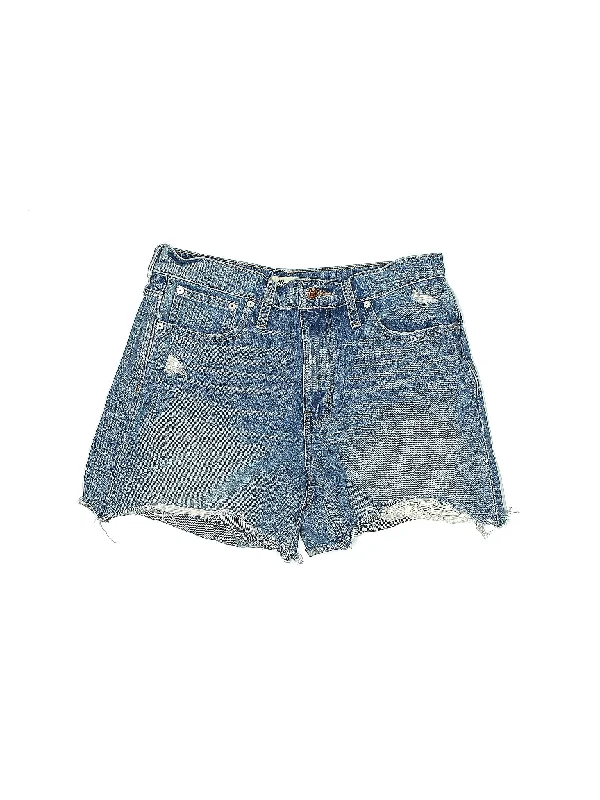 Mid-Rise Denim Shorts in Medium Wash