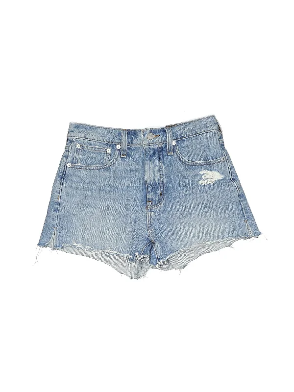 Mid-Rise Denim Shorts in Medium Wash