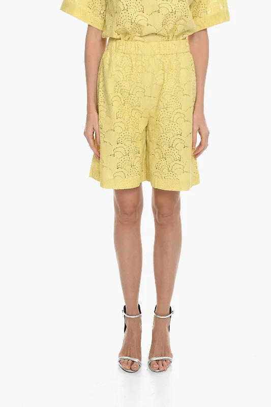 Samsoe Samsoe Solid Color KAREN Shorts with Perforated Motif