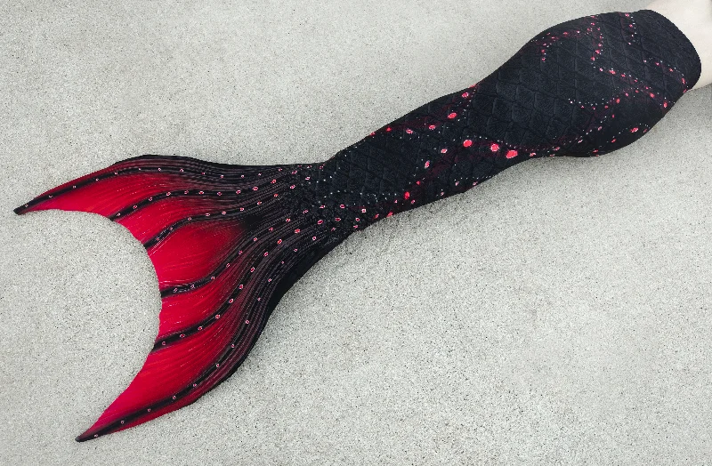 Dark Tide Discovery Fabric Tail