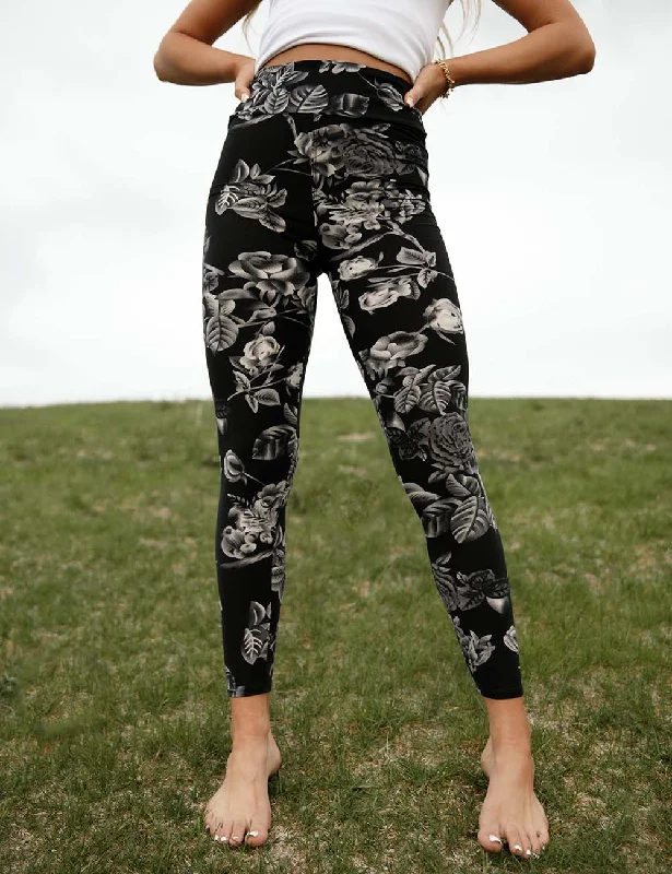 SA Exclusive Whimsical Blooms Leggings